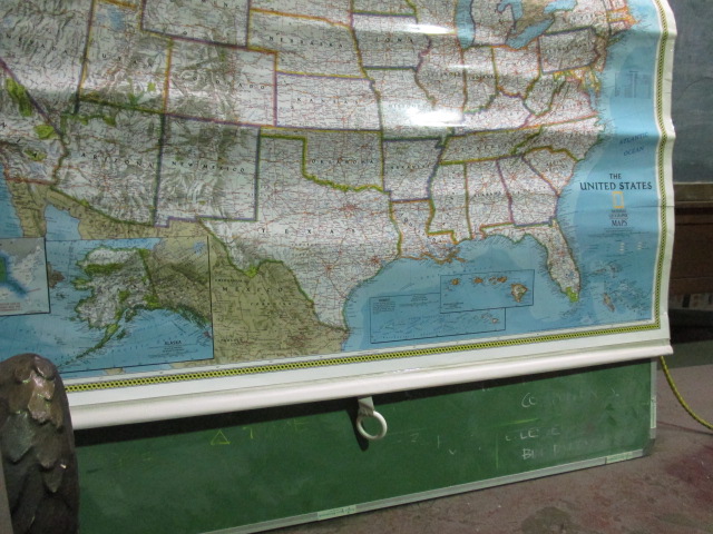 MAP ROLL, USA 1.8m x 1.5m (Crinkled)